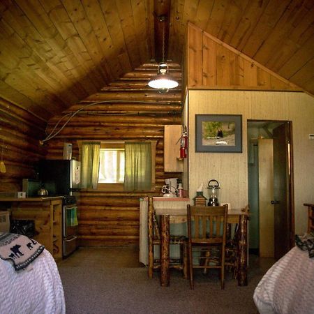 Silver Gate Lodging Cooke City Eksteriør billede