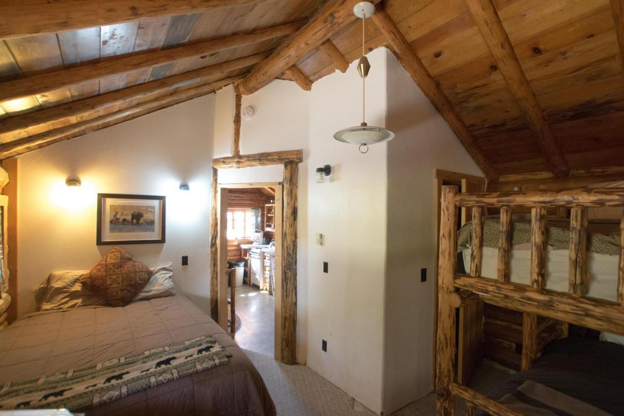 Silver Gate Lodging Cooke City Eksteriør billede