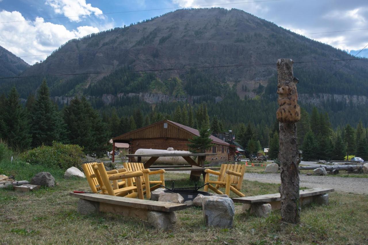 Silver Gate Lodging Cooke City Eksteriør billede