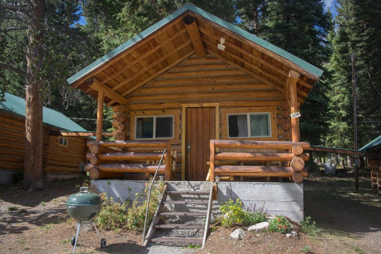 Silver Gate Lodging Cooke City Eksteriør billede