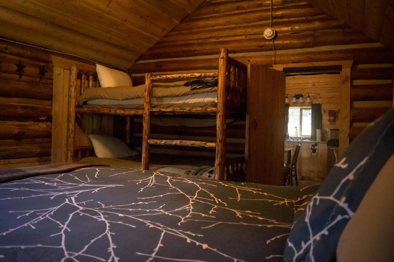 Silver Gate Lodging Cooke City Eksteriør billede