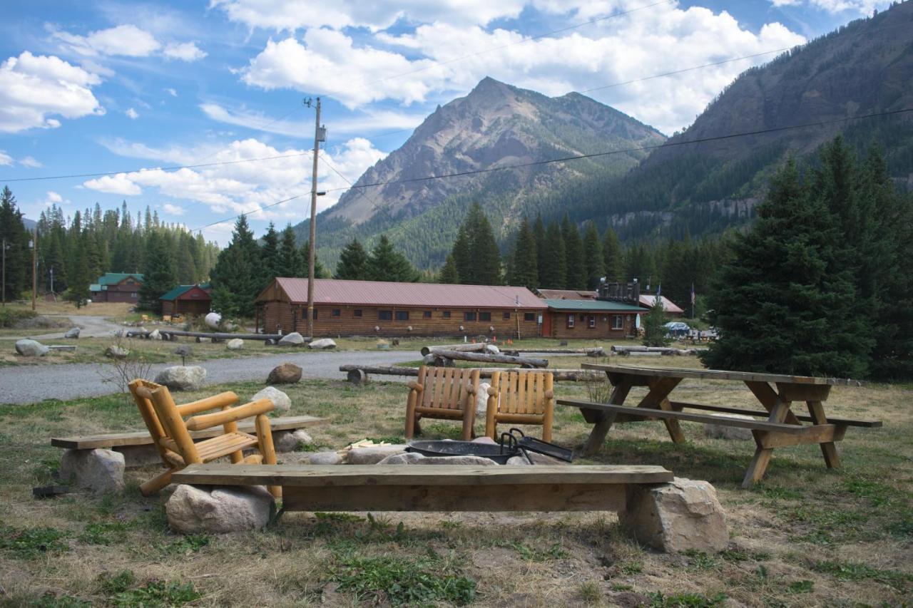 Silver Gate Lodging Cooke City Eksteriør billede