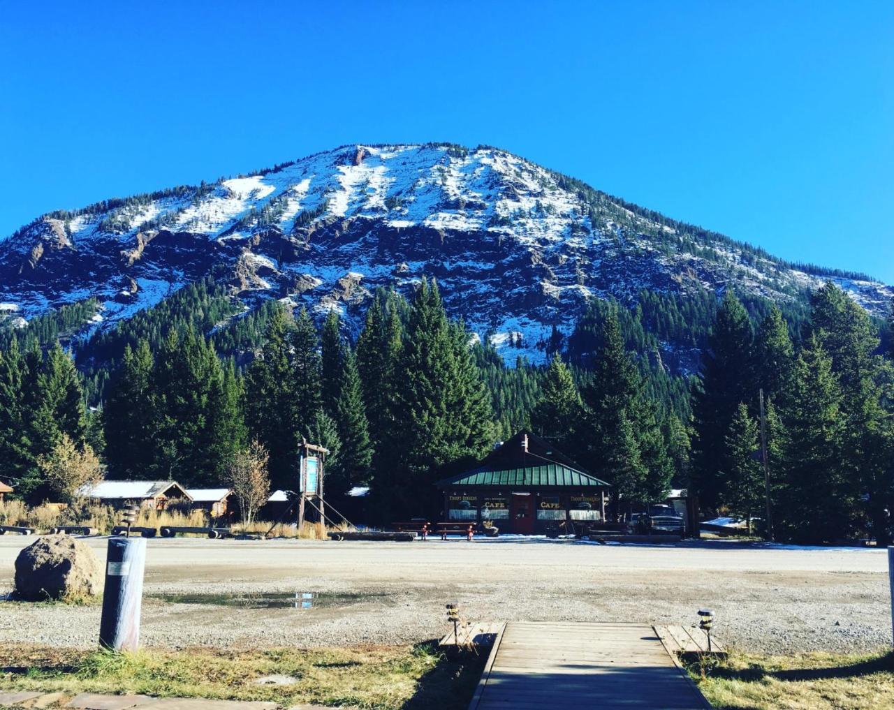 Silver Gate Lodging Cooke City Eksteriør billede