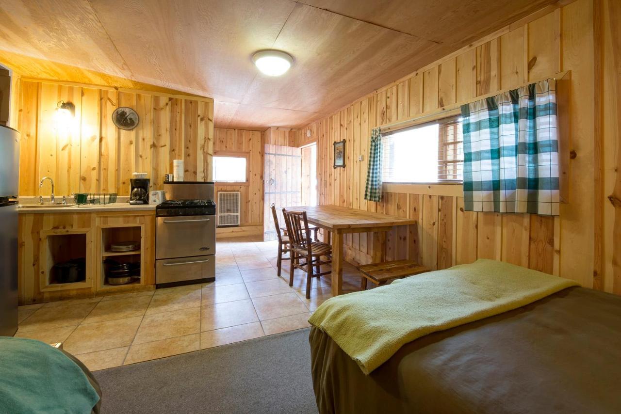 Silver Gate Lodging Cooke City Eksteriør billede