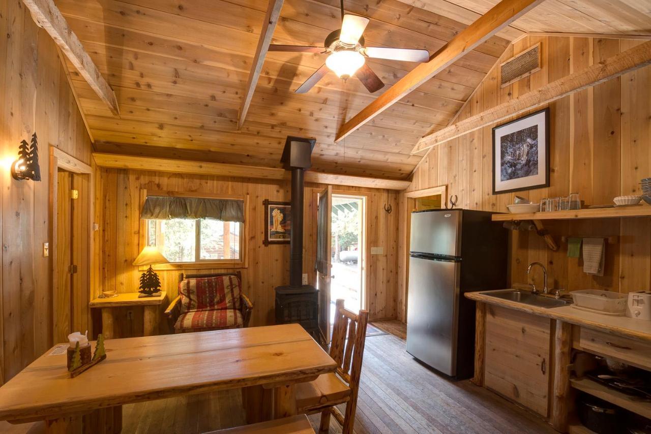 Silver Gate Lodging Cooke City Eksteriør billede